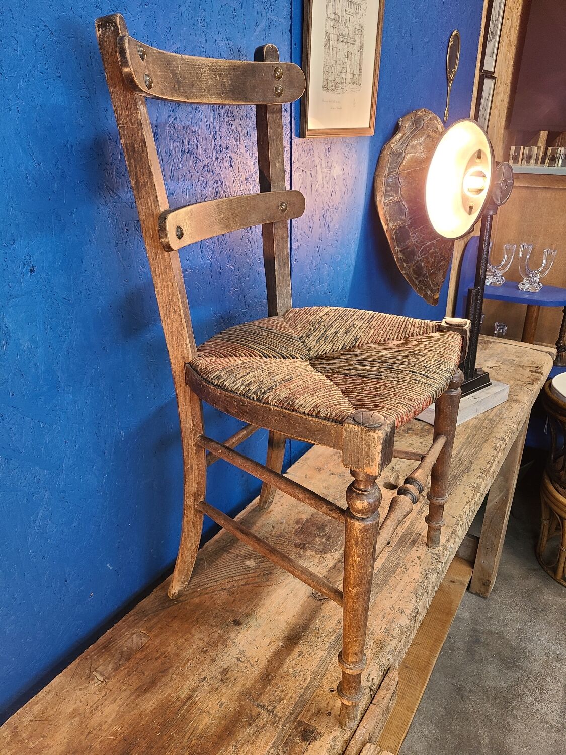 Antique mulched chair