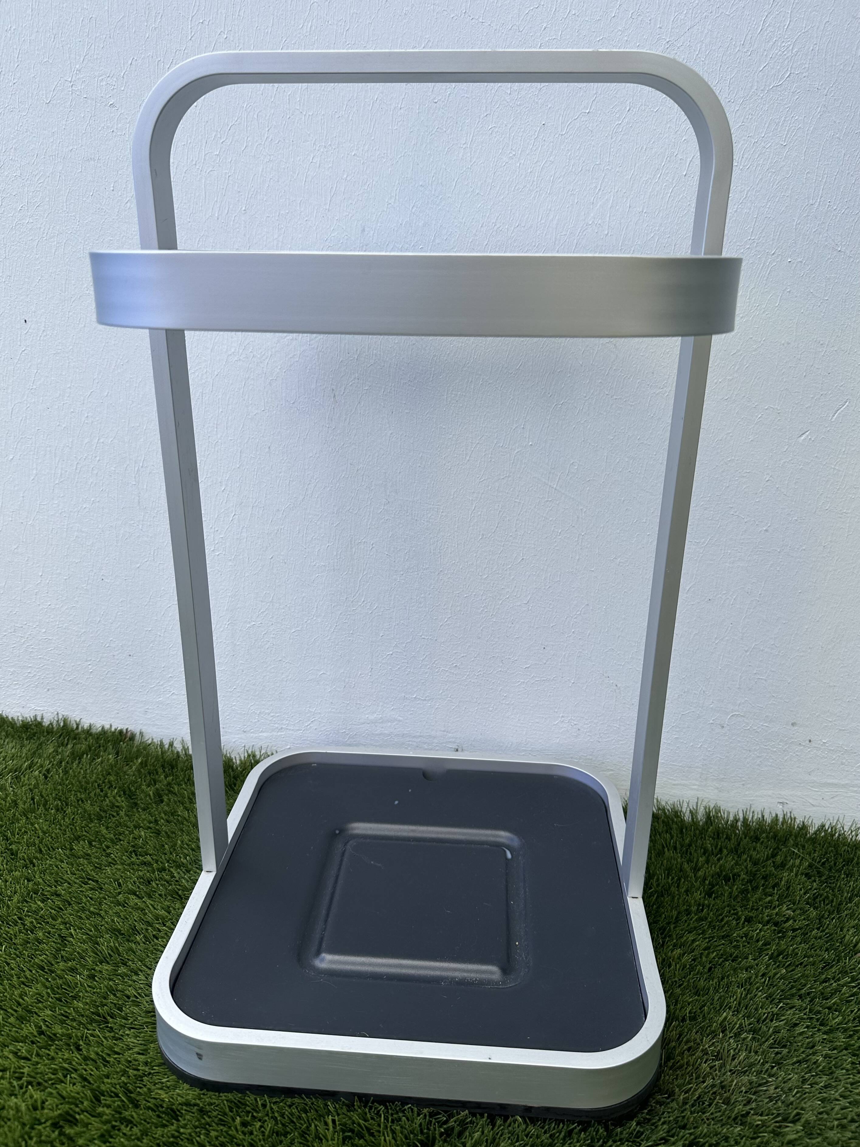 Helit design aluminum umbrella stand, Foster Partners