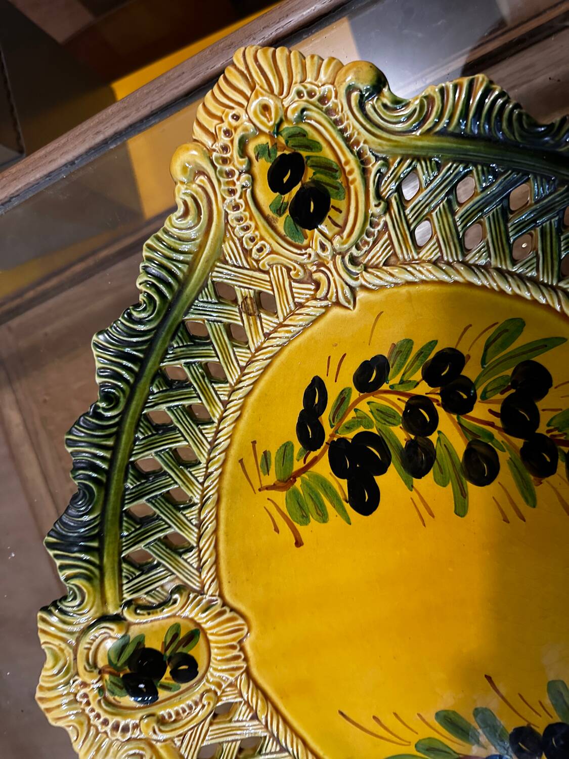 Ceramic plate Vallauris - Pierced decoration Olives - 1950s