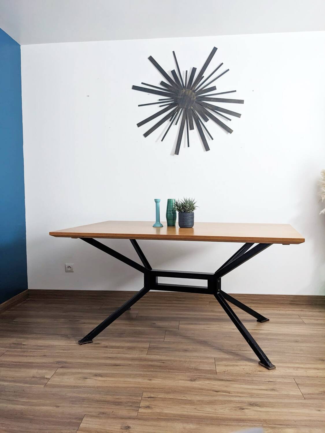 Extendable wooden and metal table, 80s