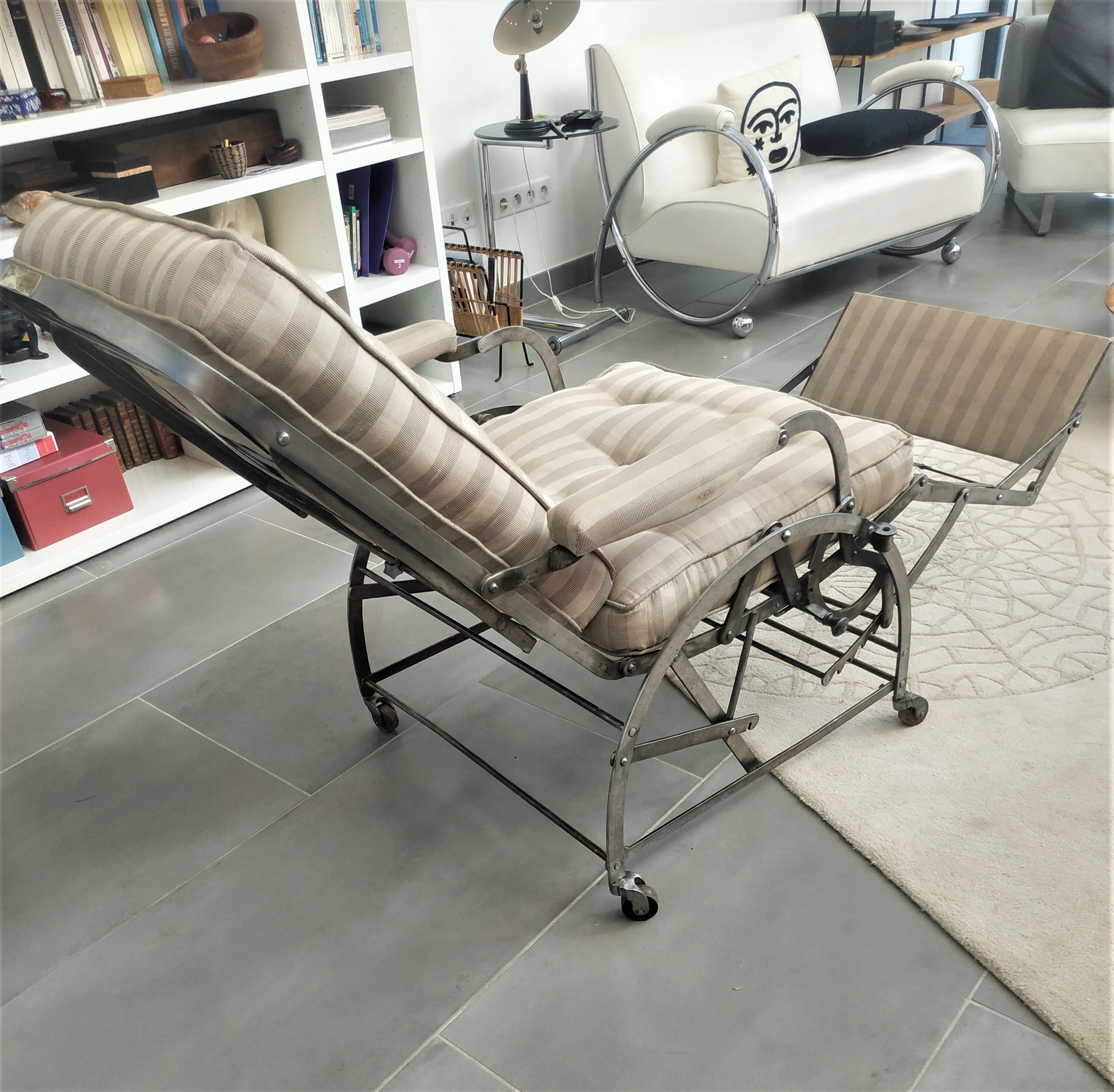 Wilson's adjustable folding chair made of steel produced in 1871