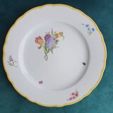 Assiette peinte à la main
