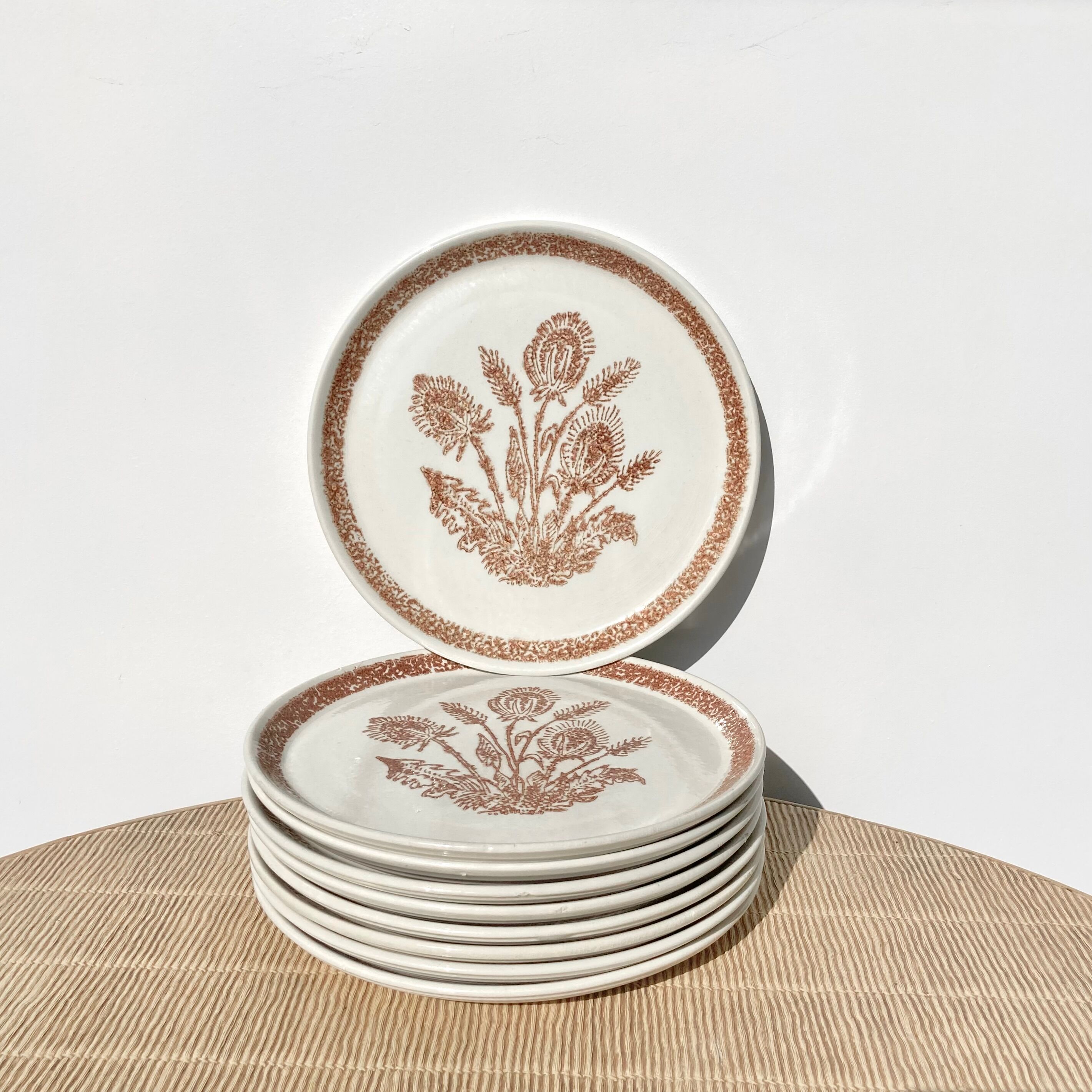 9 dessert plates herbarium thistles