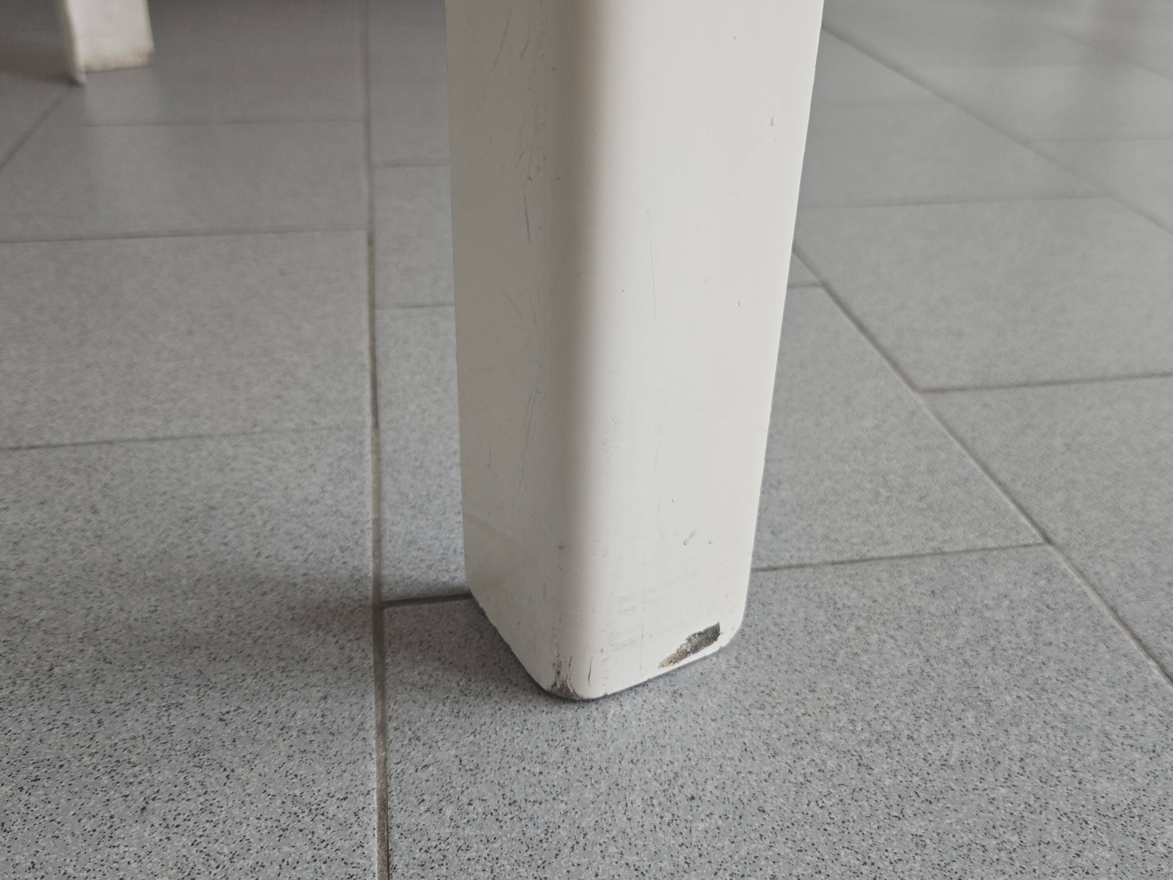 Ozoo desk by Patrick Gingembre 1960