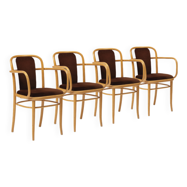 Ensemble de 4 chaises en bois courbé et velours marron par TON — Beyit