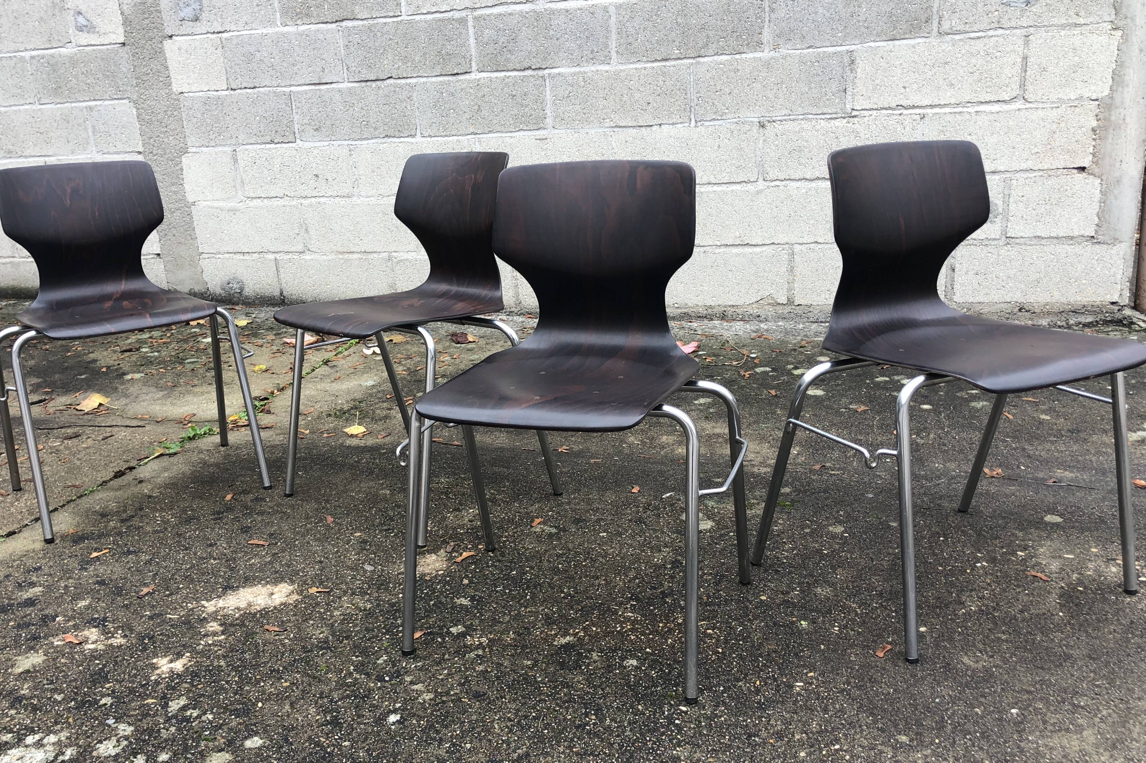 Lot of 4 vintage Flototto chairs