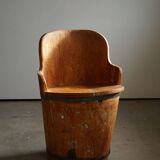 Wabi Sabi trunk armchair from the mid-20th century in pine, by a Swedish cabinetmaker, 1950s.