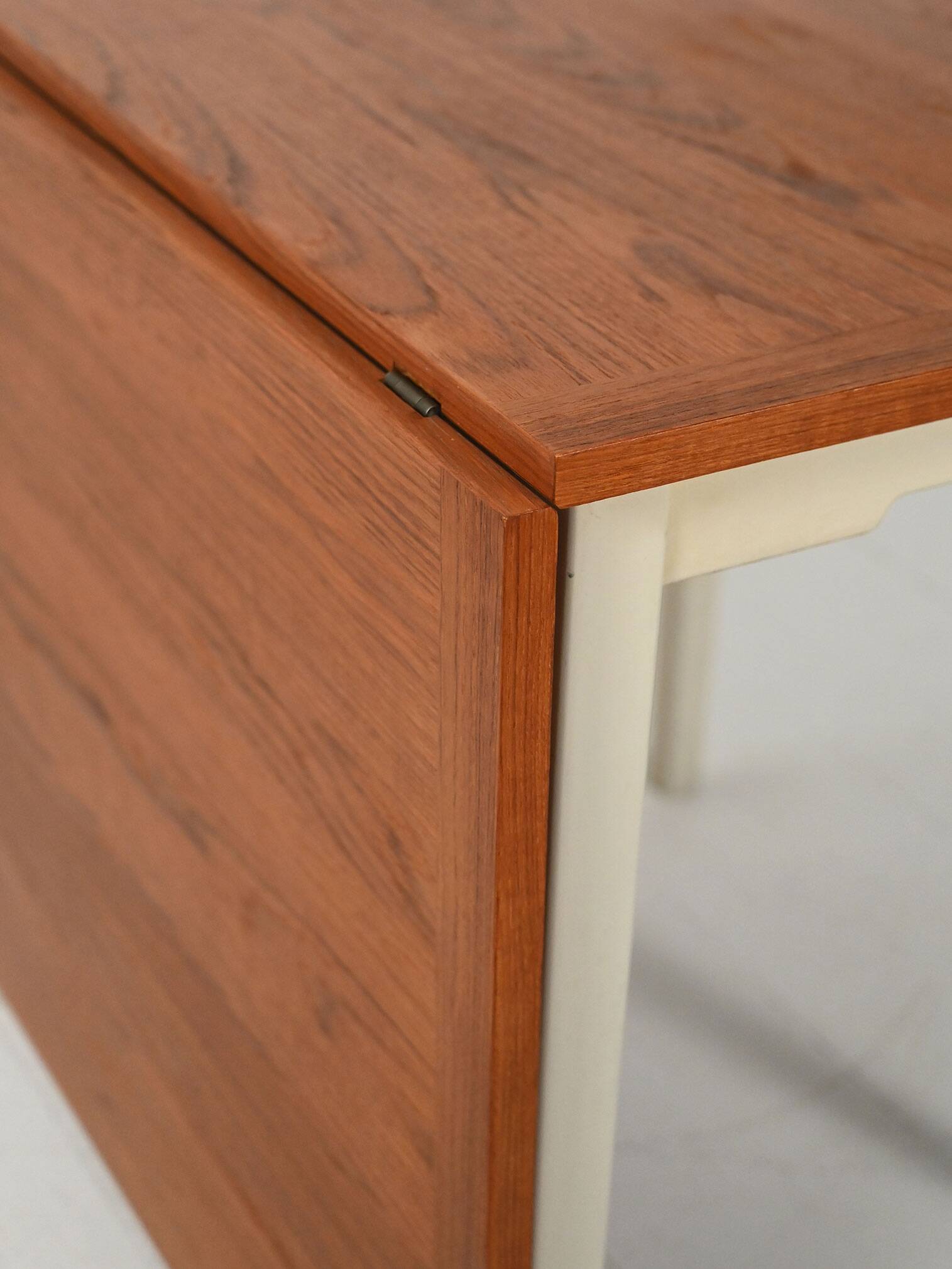 Scandinavian folding table in teak