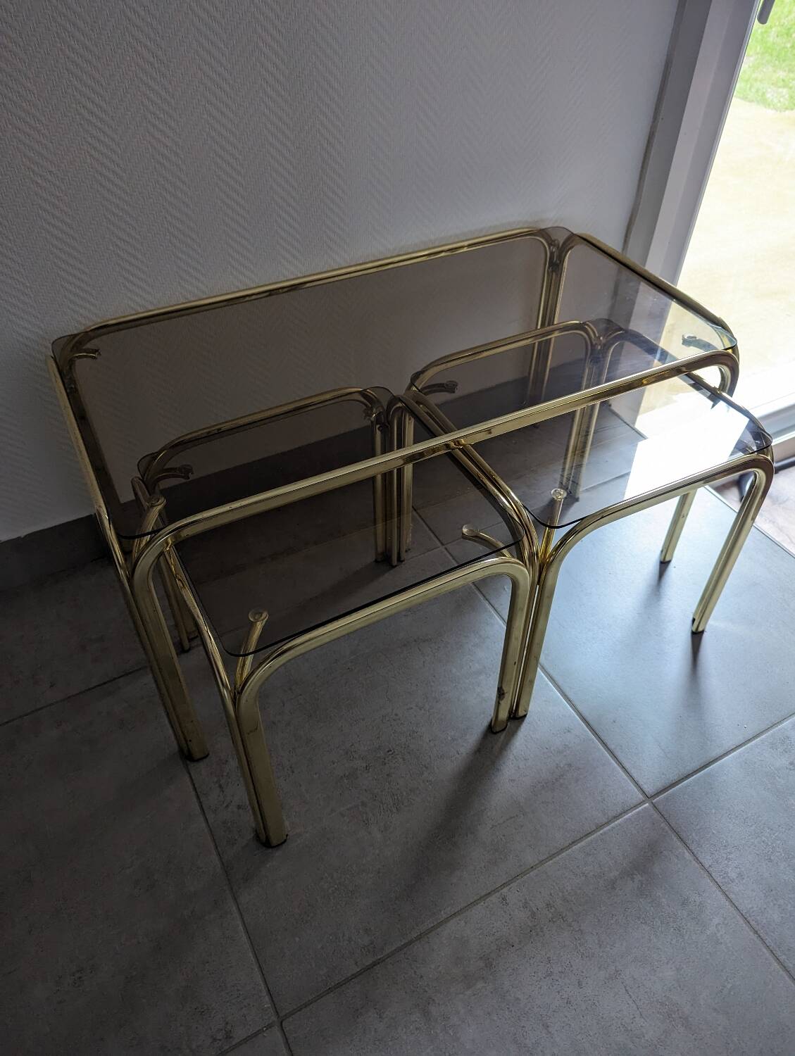 Mid century nesting table from the 80s