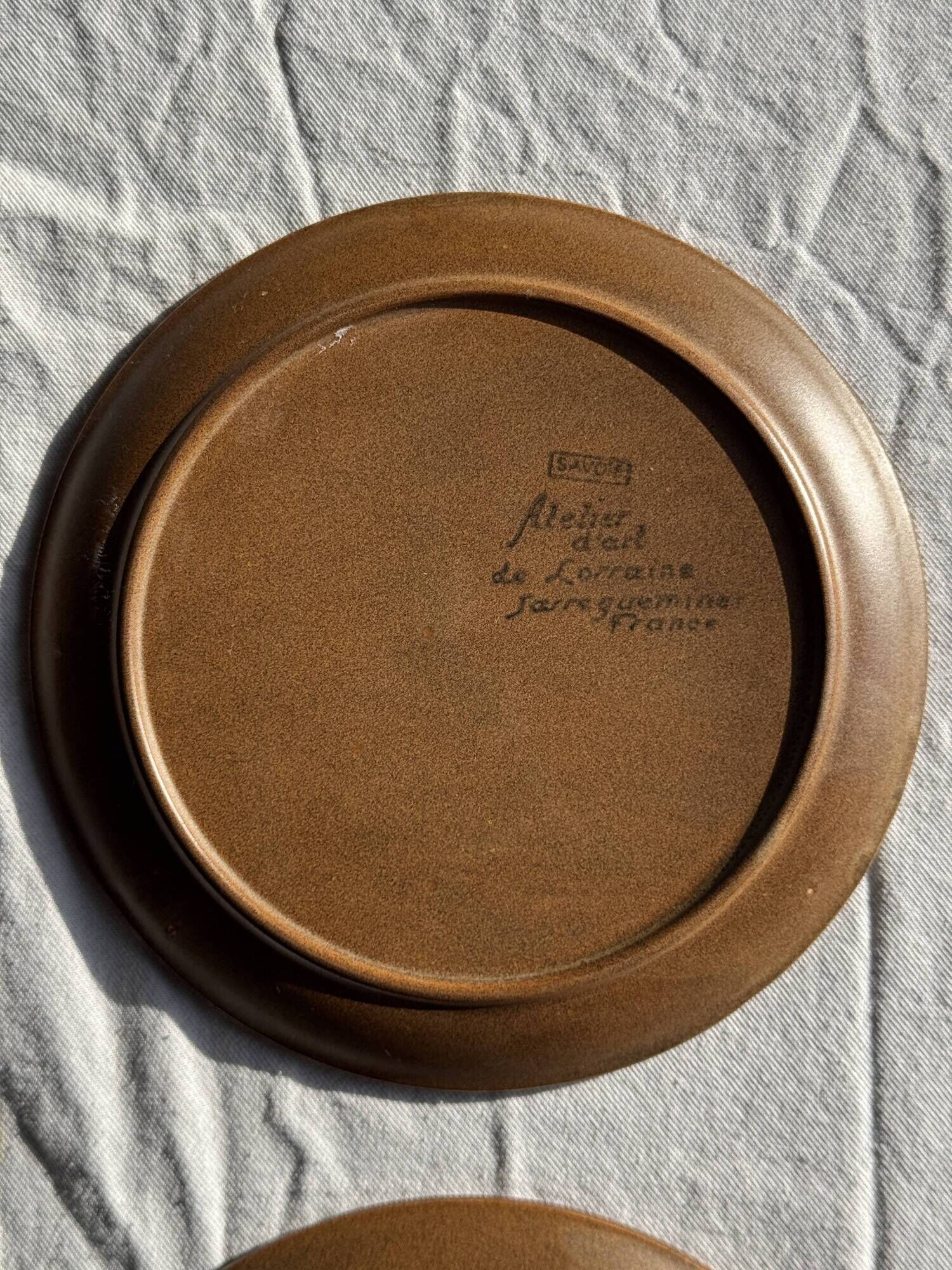 Lot de 4 assiettes à dessert brunes Sarreguemines Modèle Savoie D19.5