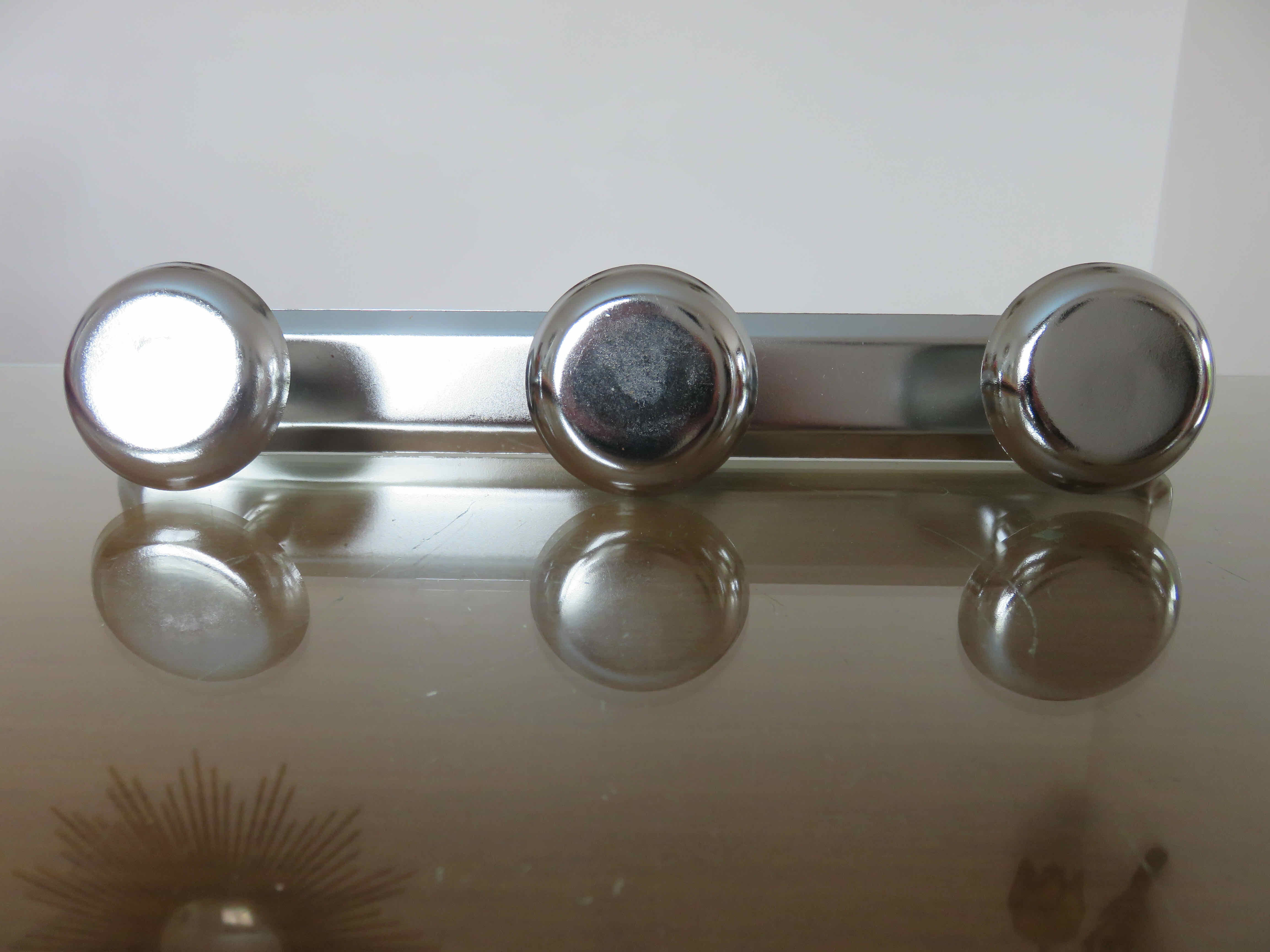 Coat rack in chromed metal, 3 hooks 70s