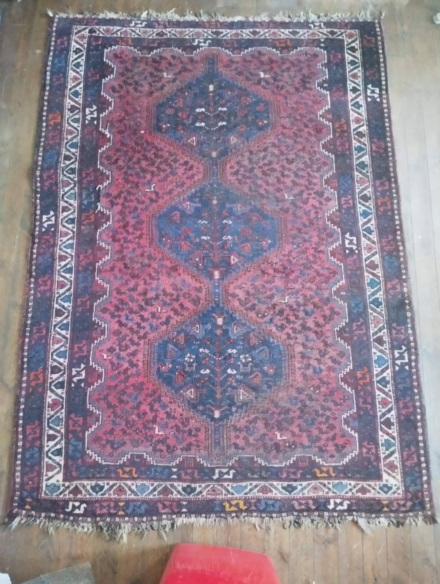 Handmade Qashqai Persian rug 288x207cm