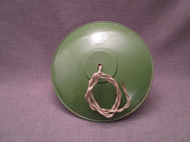 Old hanging lamp in green enamelled sheet metal