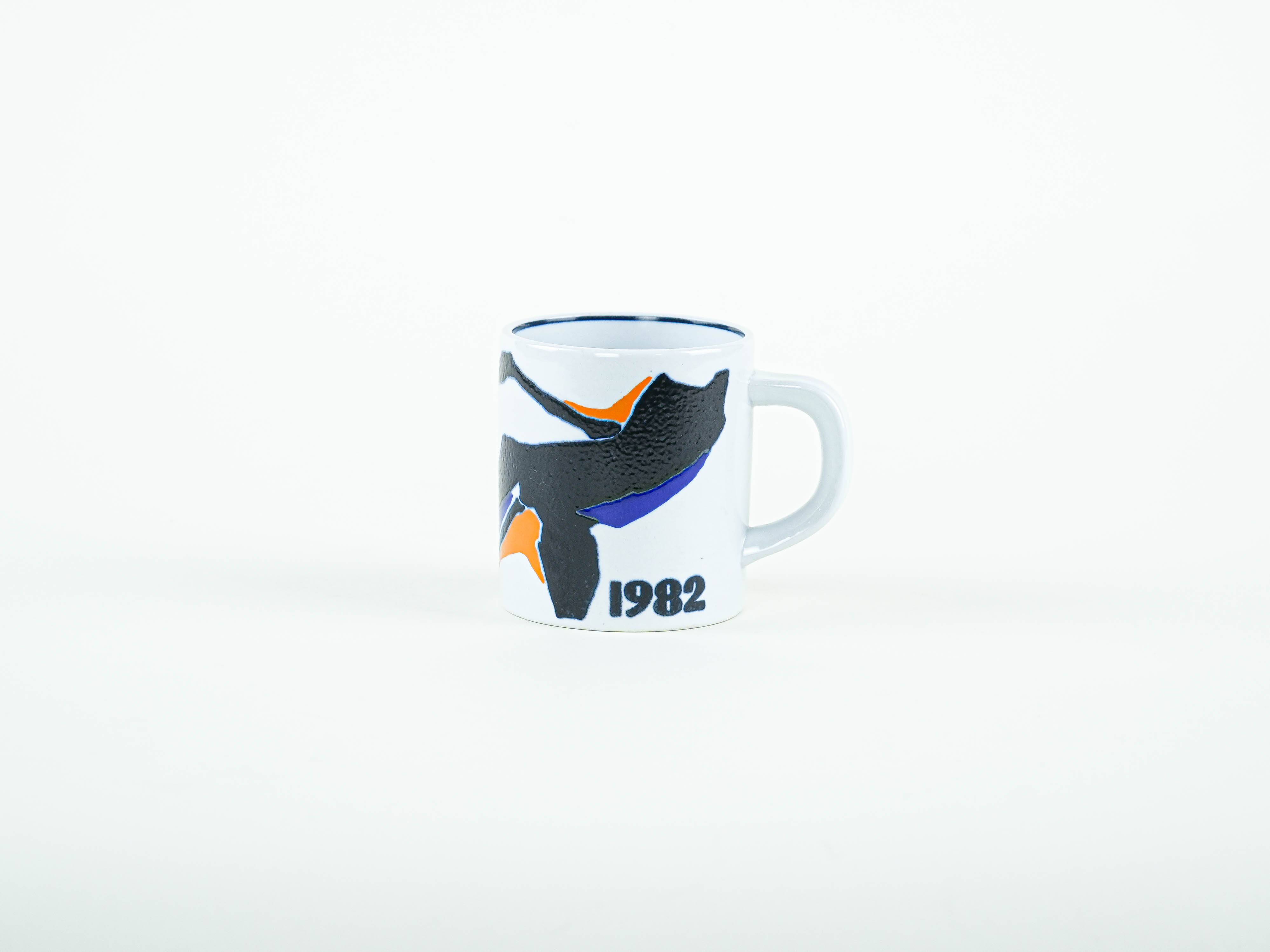 Porcelain mug, Danish design, 1982, designer: Inge-Lise Koefoed, manufactur