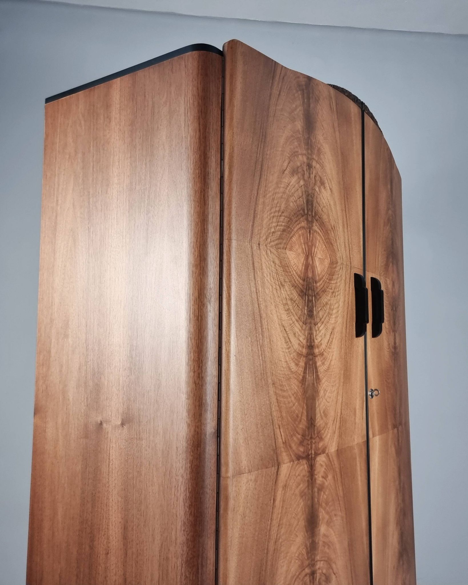 Art Deco Walnut Wardrobe by Jindrich Halabala, 1940s