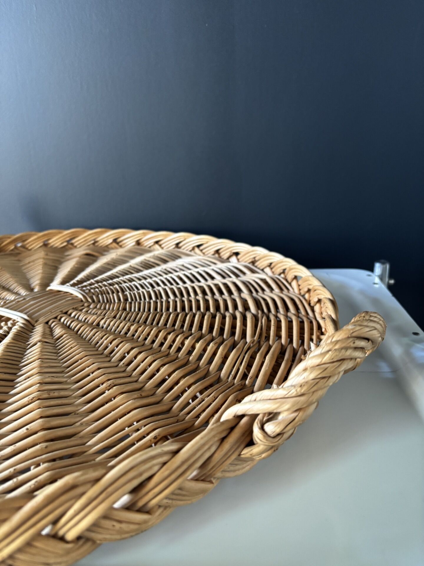 Large rattan tray