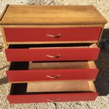 Vintage chest of drawers 1950s/60s in oak drawers patinated red