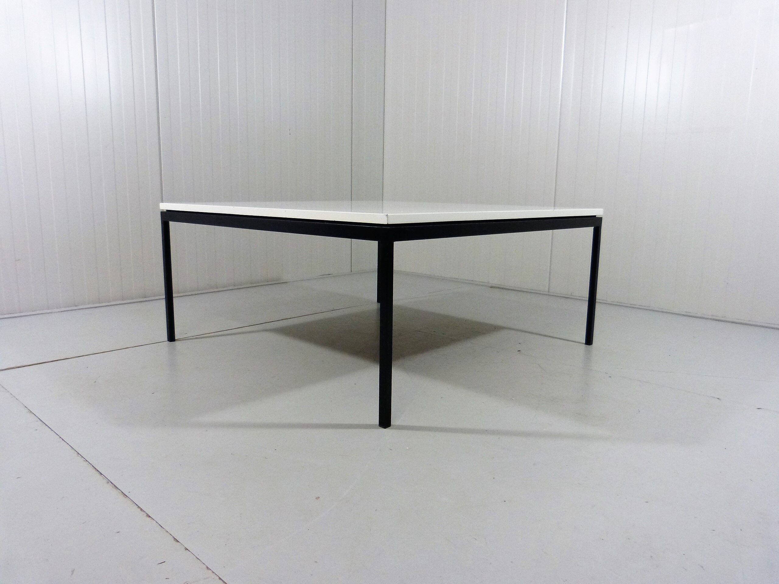 Coffee table by Knoll International, 1960’s