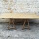 Table de ferme sur tréteaux