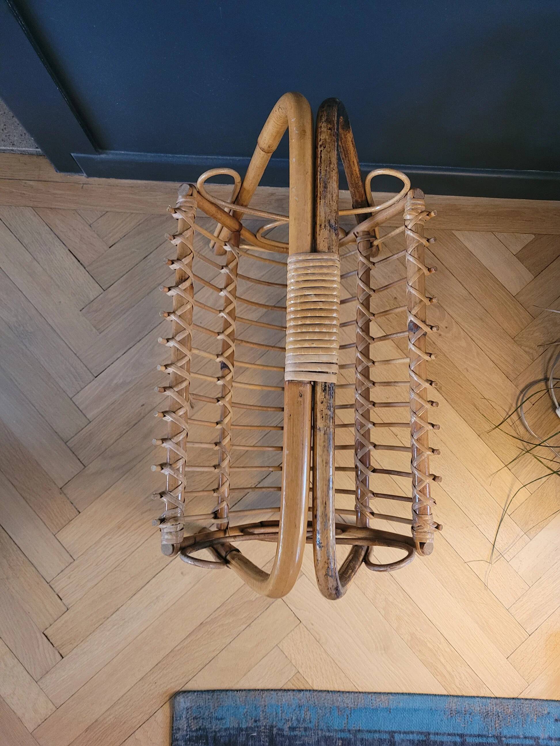 Vintage magazine rack in rattan and bamboo