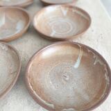 Set of 6 hollow sandstone plates