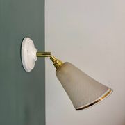 Vintage tulip wall lamp in white and gold granite glass