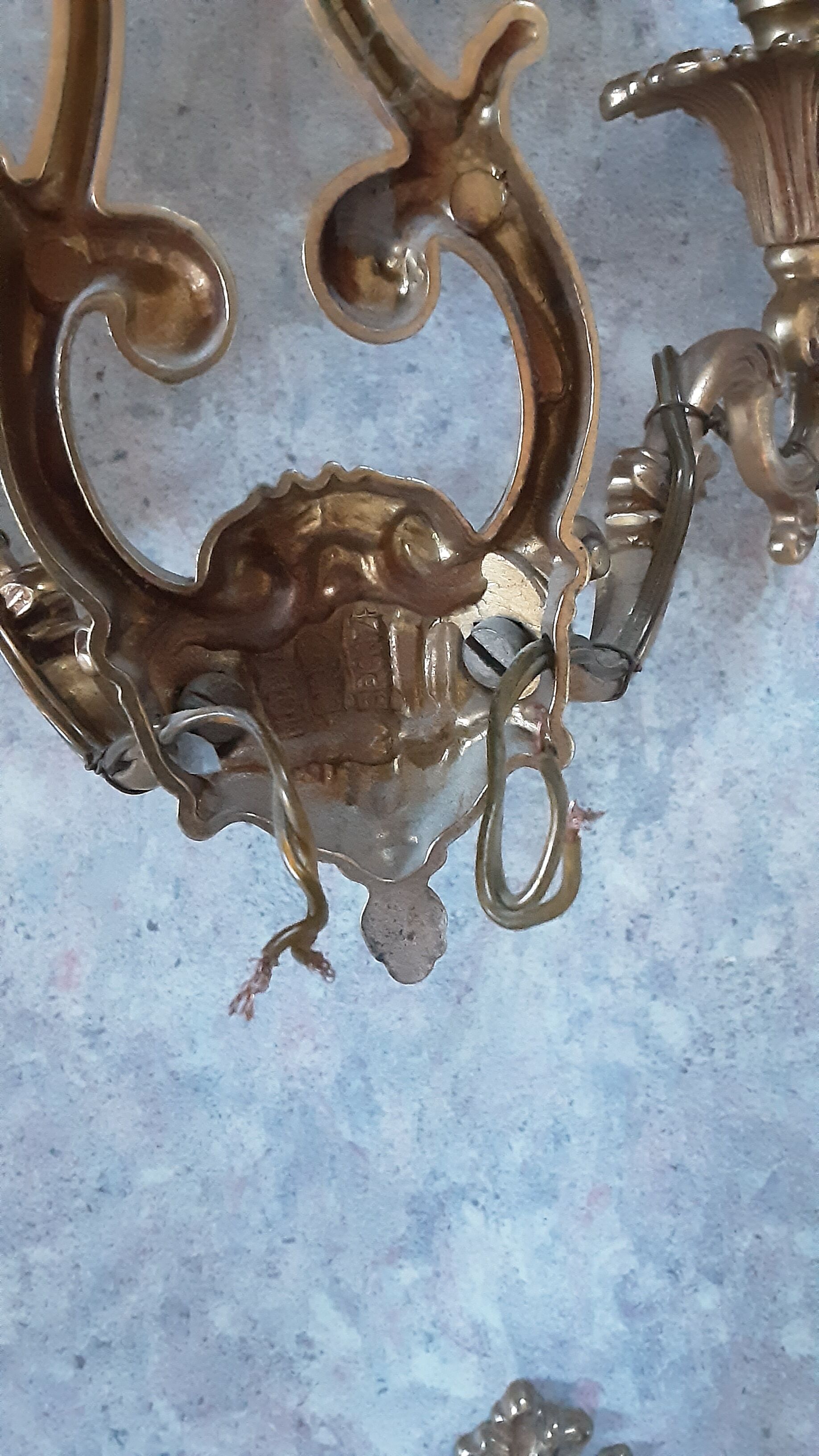 Pair of gold bronze appliques - year 60