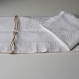 Drap & taie oreiller anciens en lin brodés main