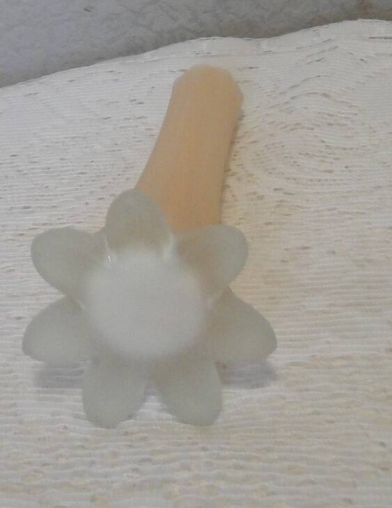 Small vintage pink satin sand glass soliflore