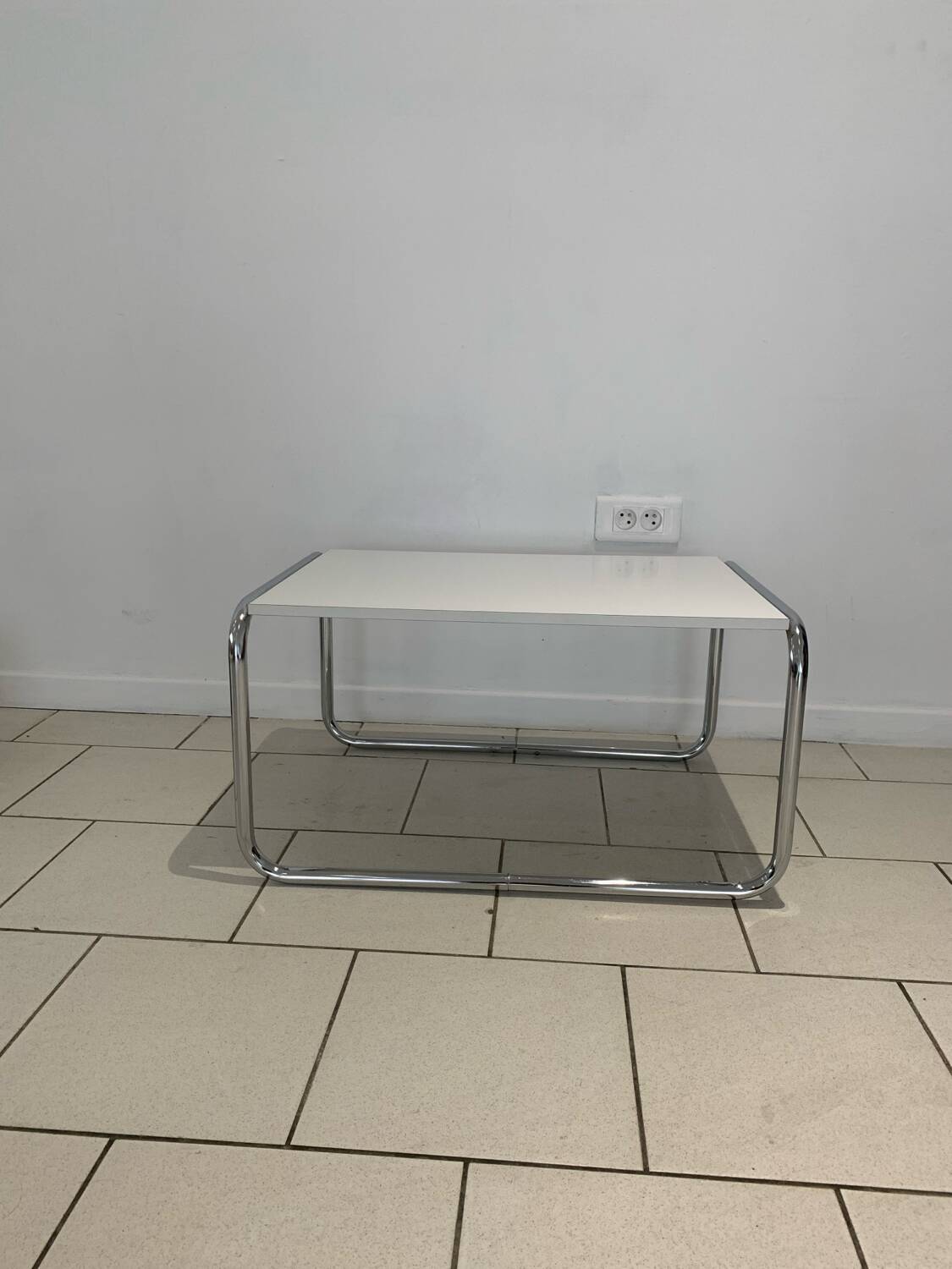 Bauhaus coffee table in the style of Marcel Breuer