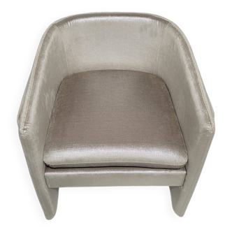 Contemporary Curved Upholstered Armchair