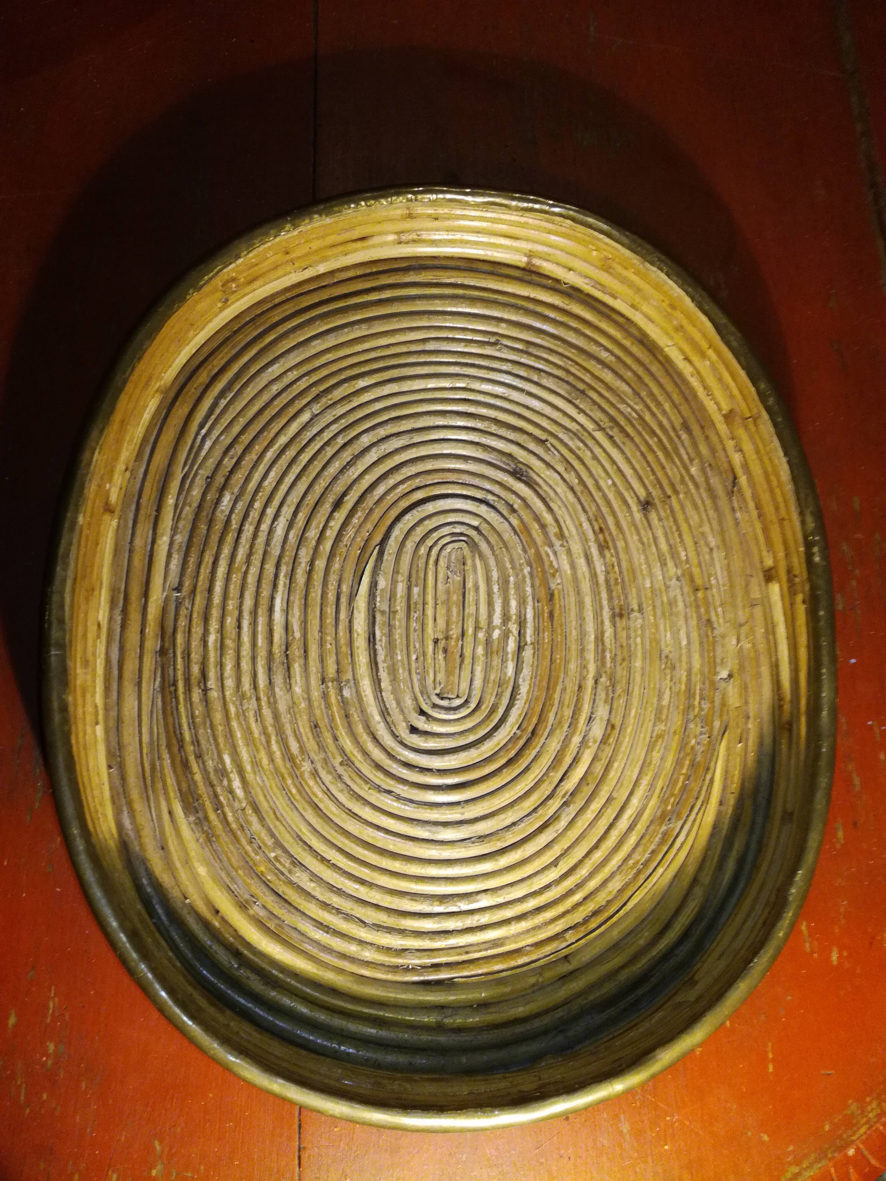 Plateau en bambou cerclé laiton