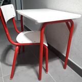 Bureau écolier avec chaise