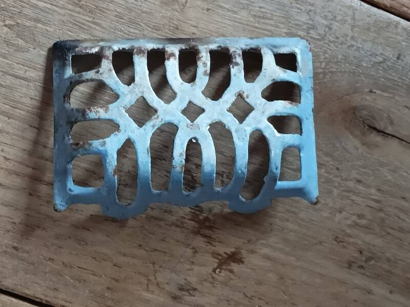 Soap dish Patinated blue enameled metal dpmc 0923216