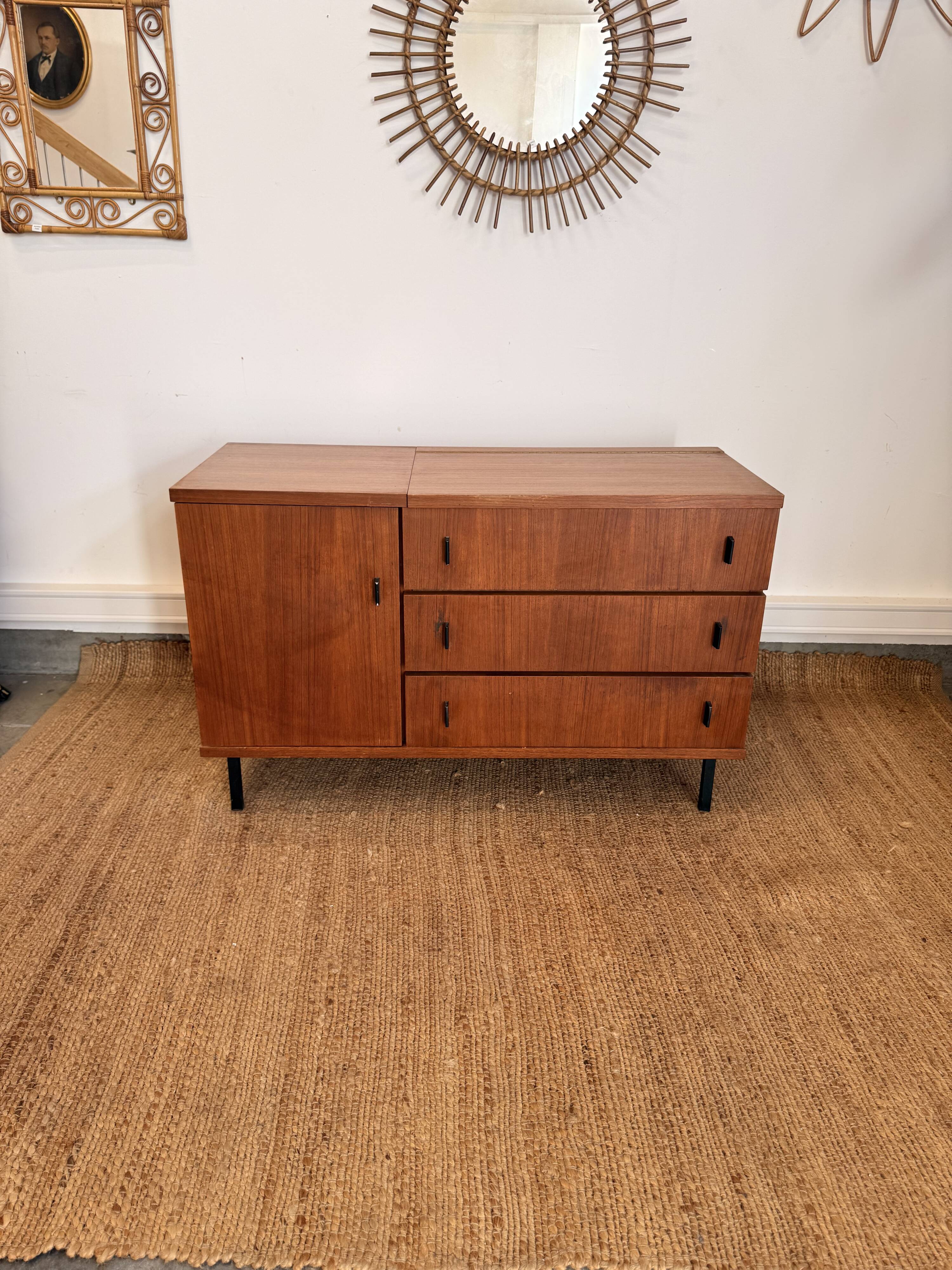 Coiffeuse de style scandinave en bois plaqué , années 70