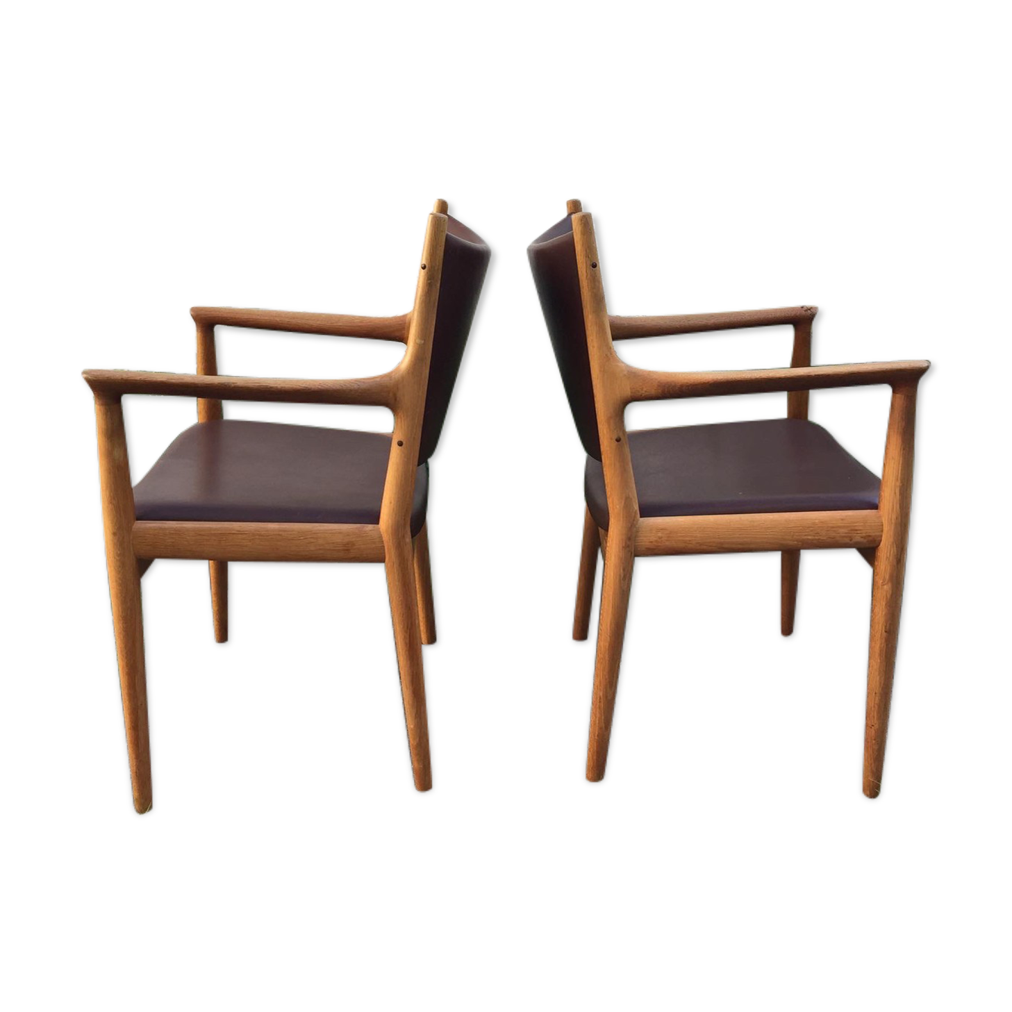 Wegner armchairs, model JH 513