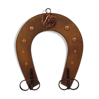 Wooden horseshoe coat rack 2 metal hooks