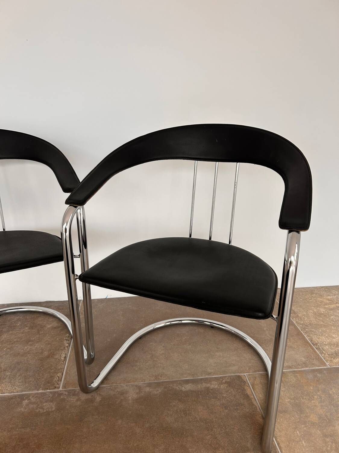 Chaises de bureau arrben italie années 70 chrome