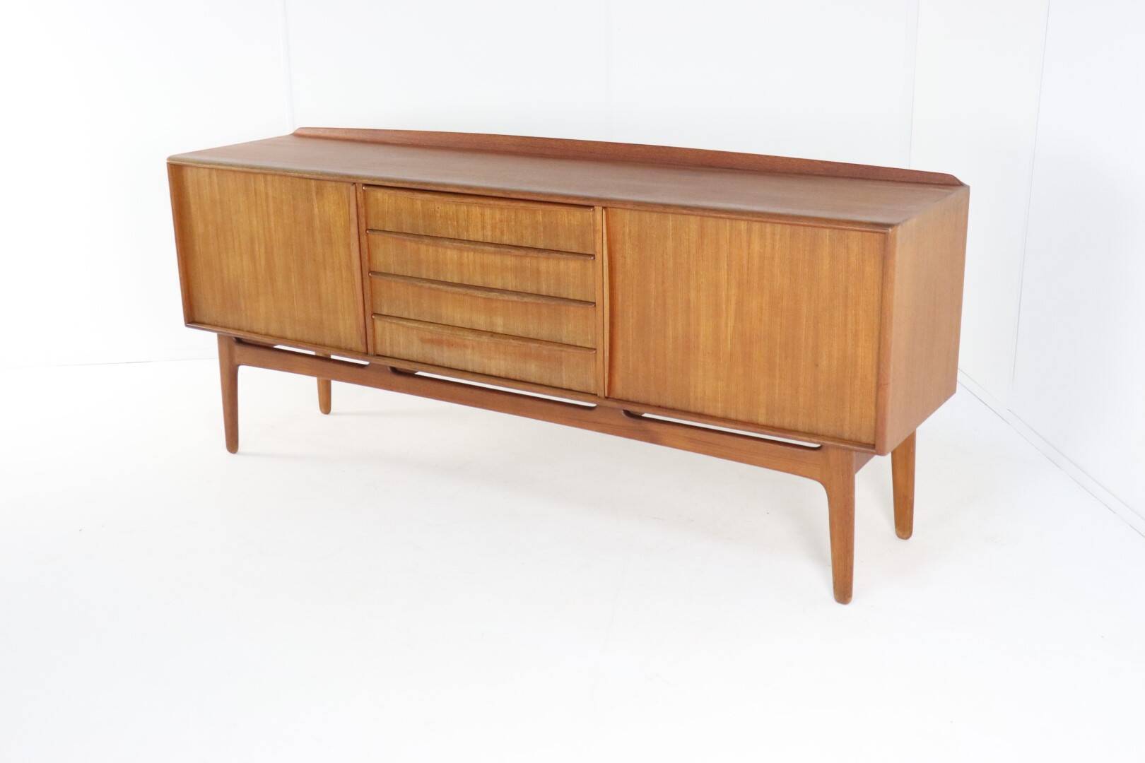 Sideboard Svend Aage Madsen for K. Knudsen & Søn
