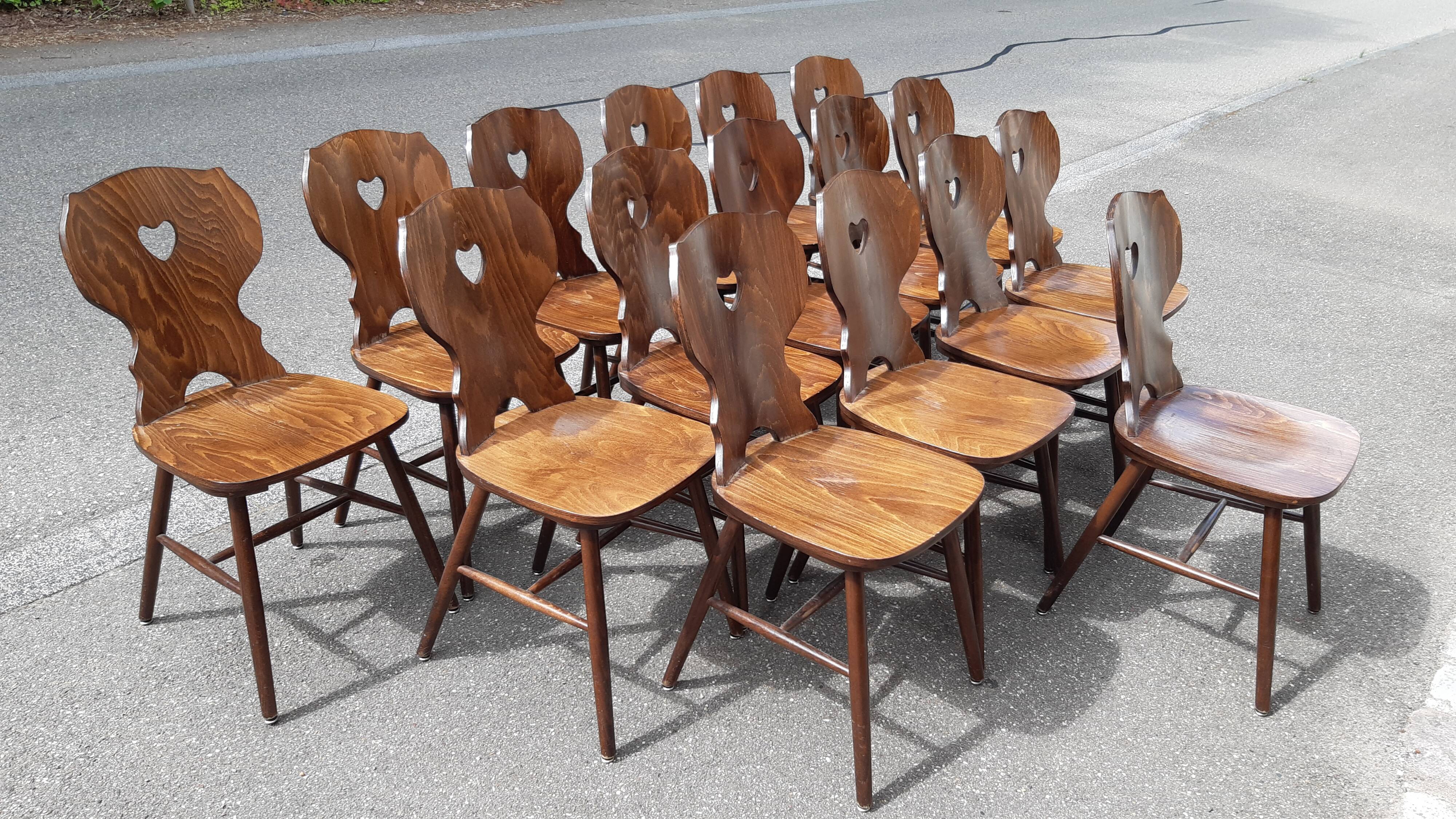 Lot 16 chairs bistro brasserie chalet deco mountain