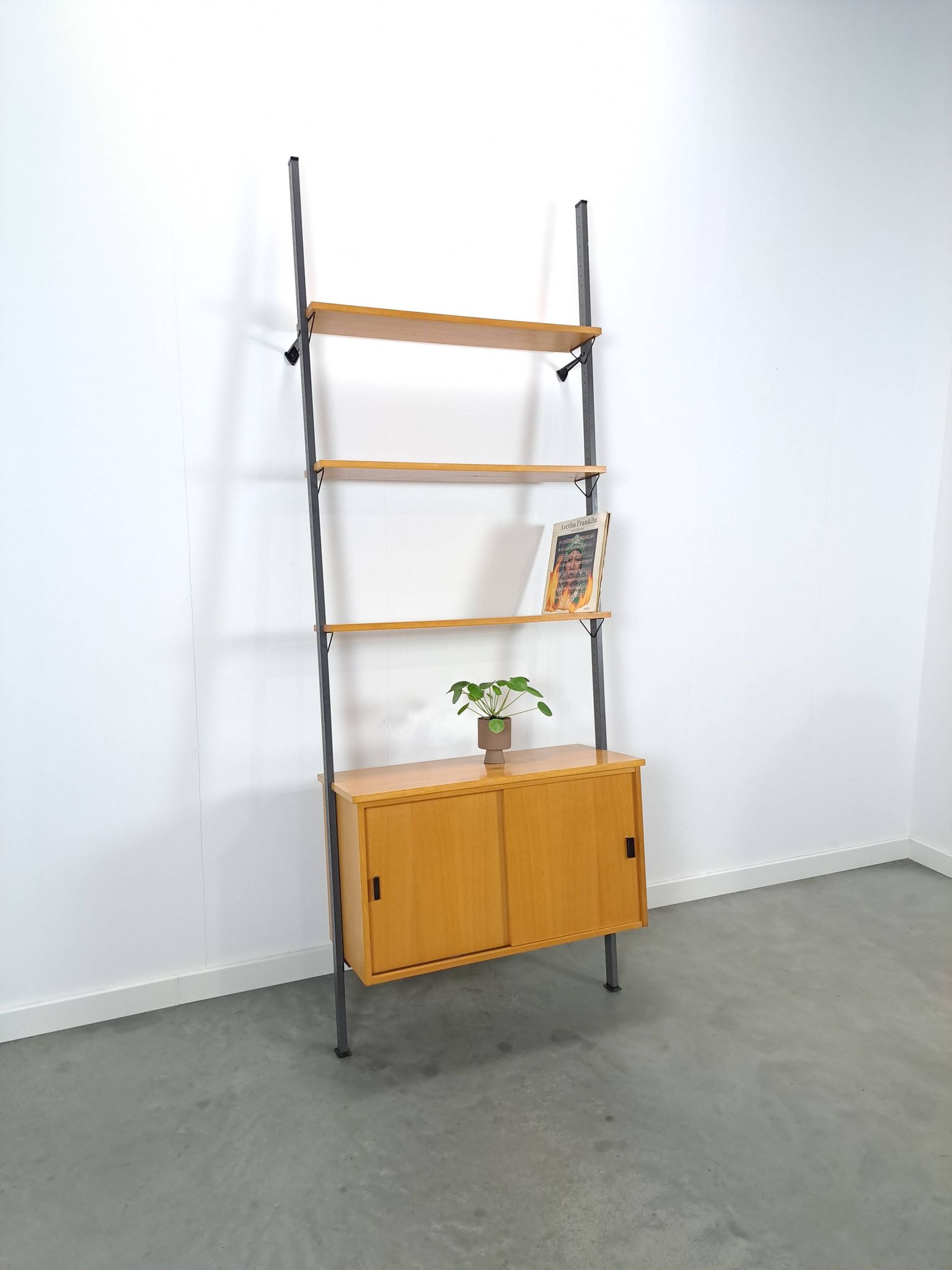 Design Olof Pira Sweden LP modulair wandsysteem