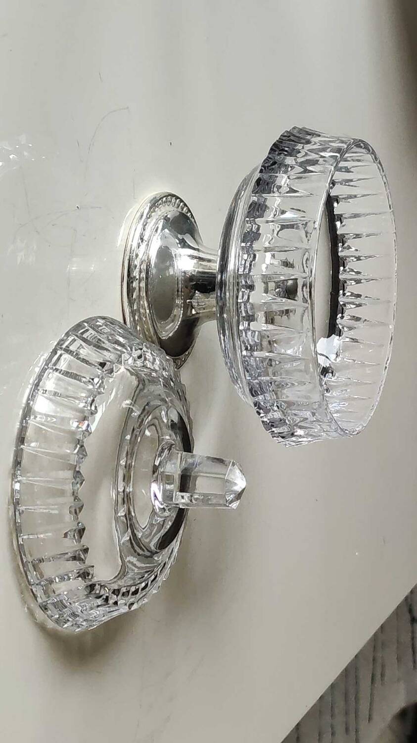 Antique cut crystal sugar bowl diamond point motifs on a metal base