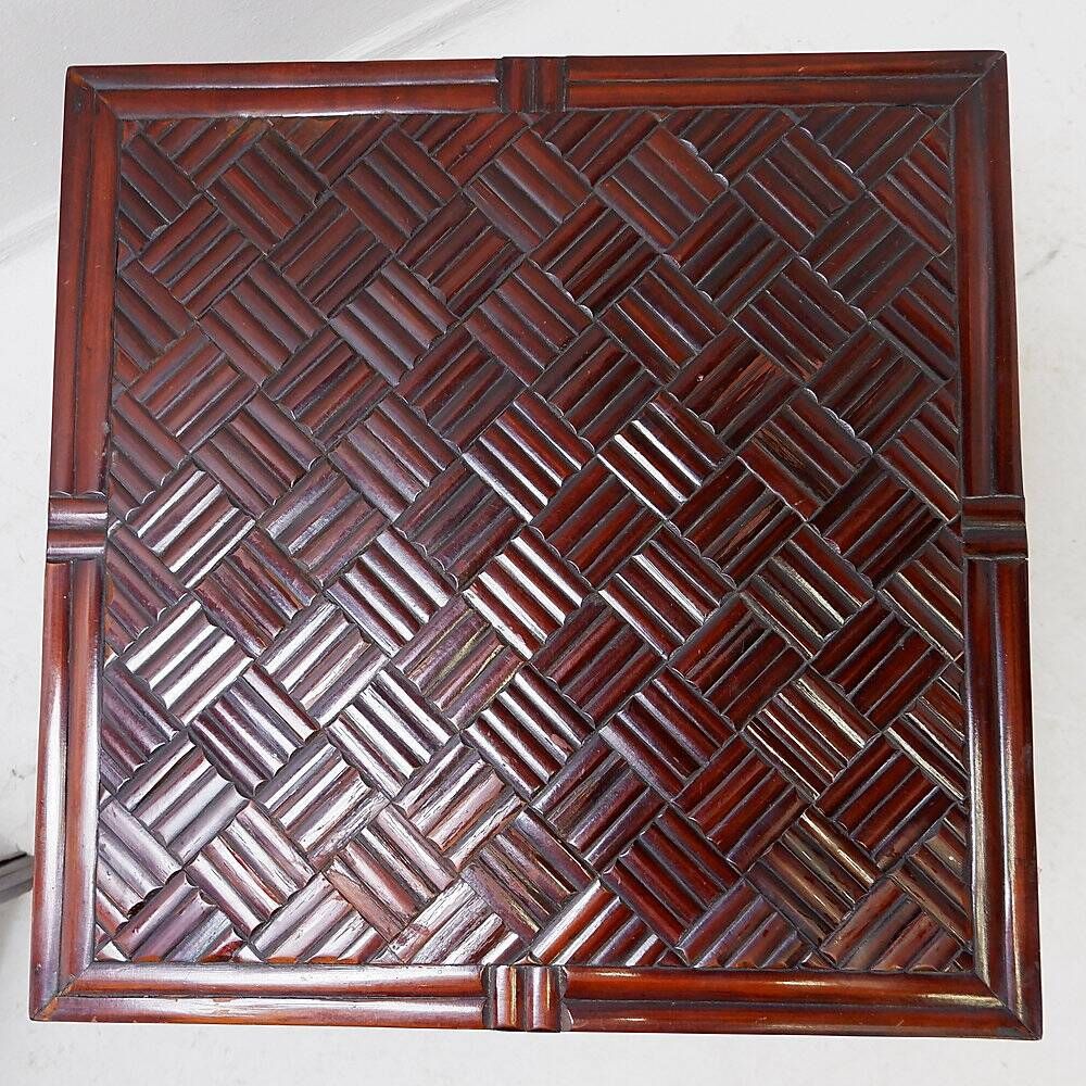 Pair of vintage pagoda tables in faux bamboo with chevron pattern - Maitland & Clasco