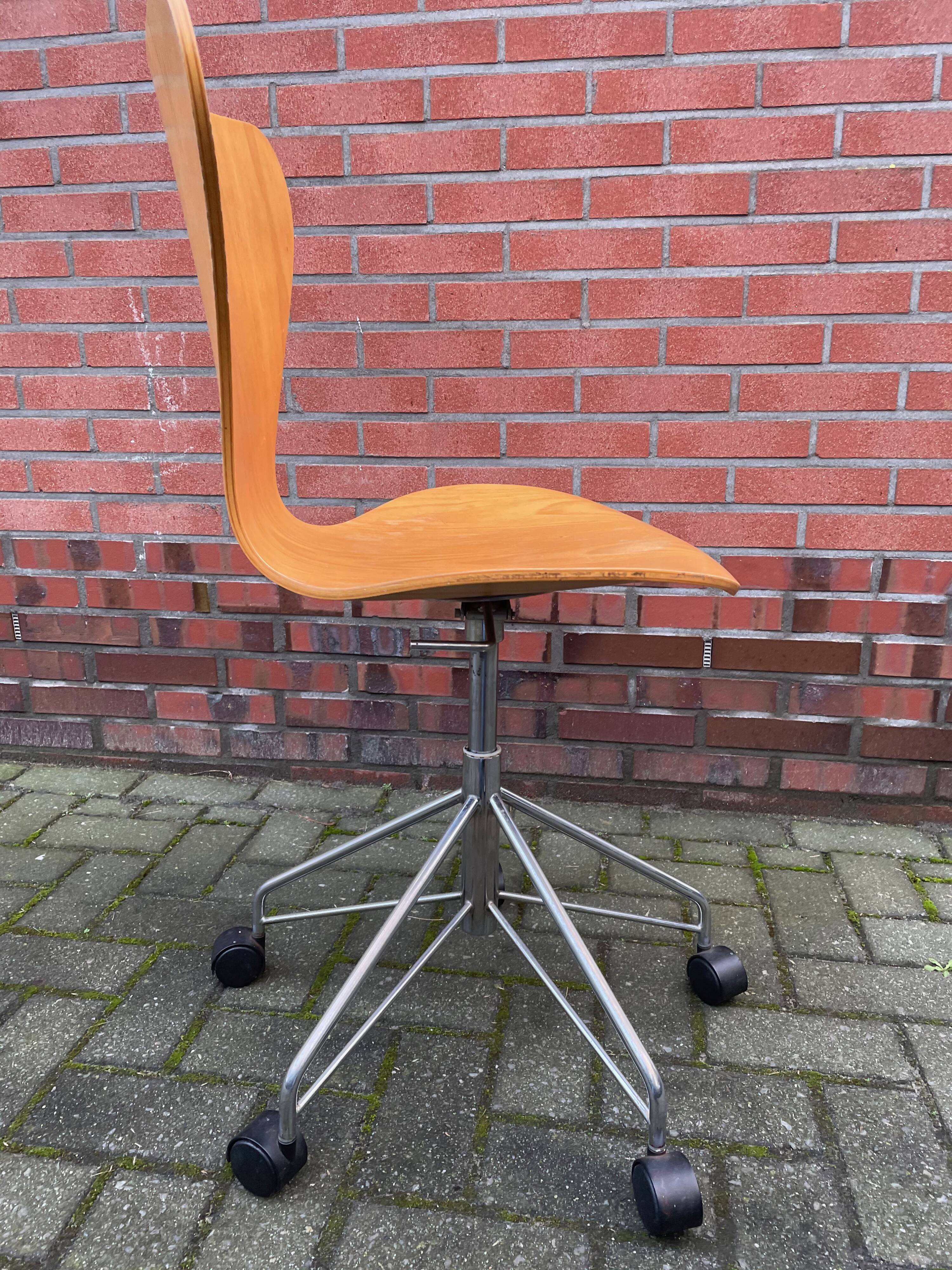 Chaise butterfly d'Arne Jacobsen pour Fritz Hansen