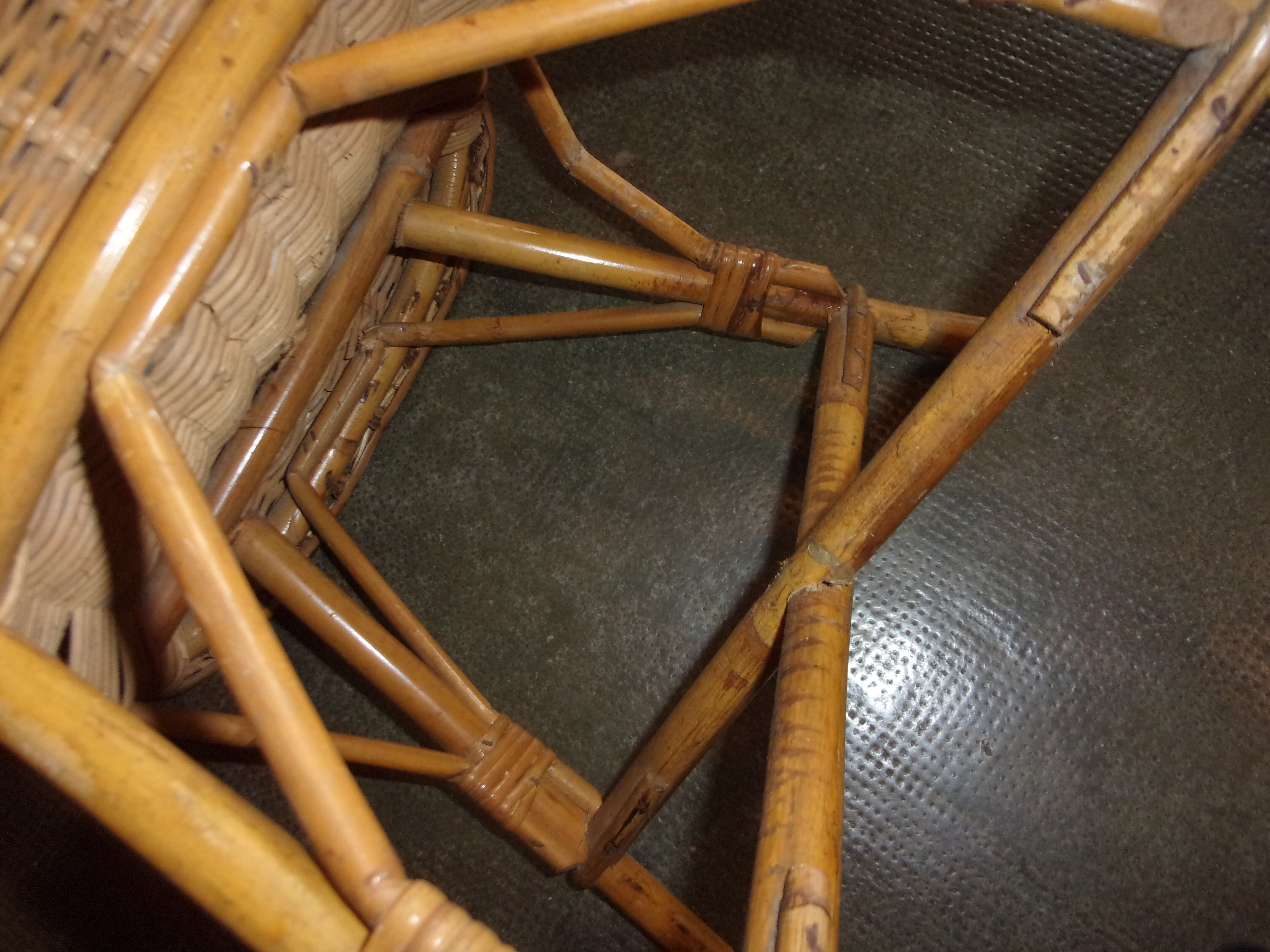 Wicker rattan child chair 1950