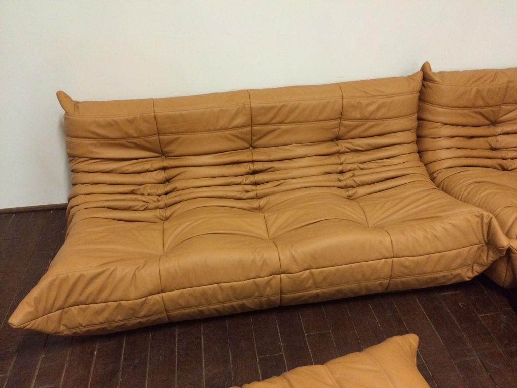 Sofa 3 places "Togo" camel leather designed by Michel Ducaroy 1973