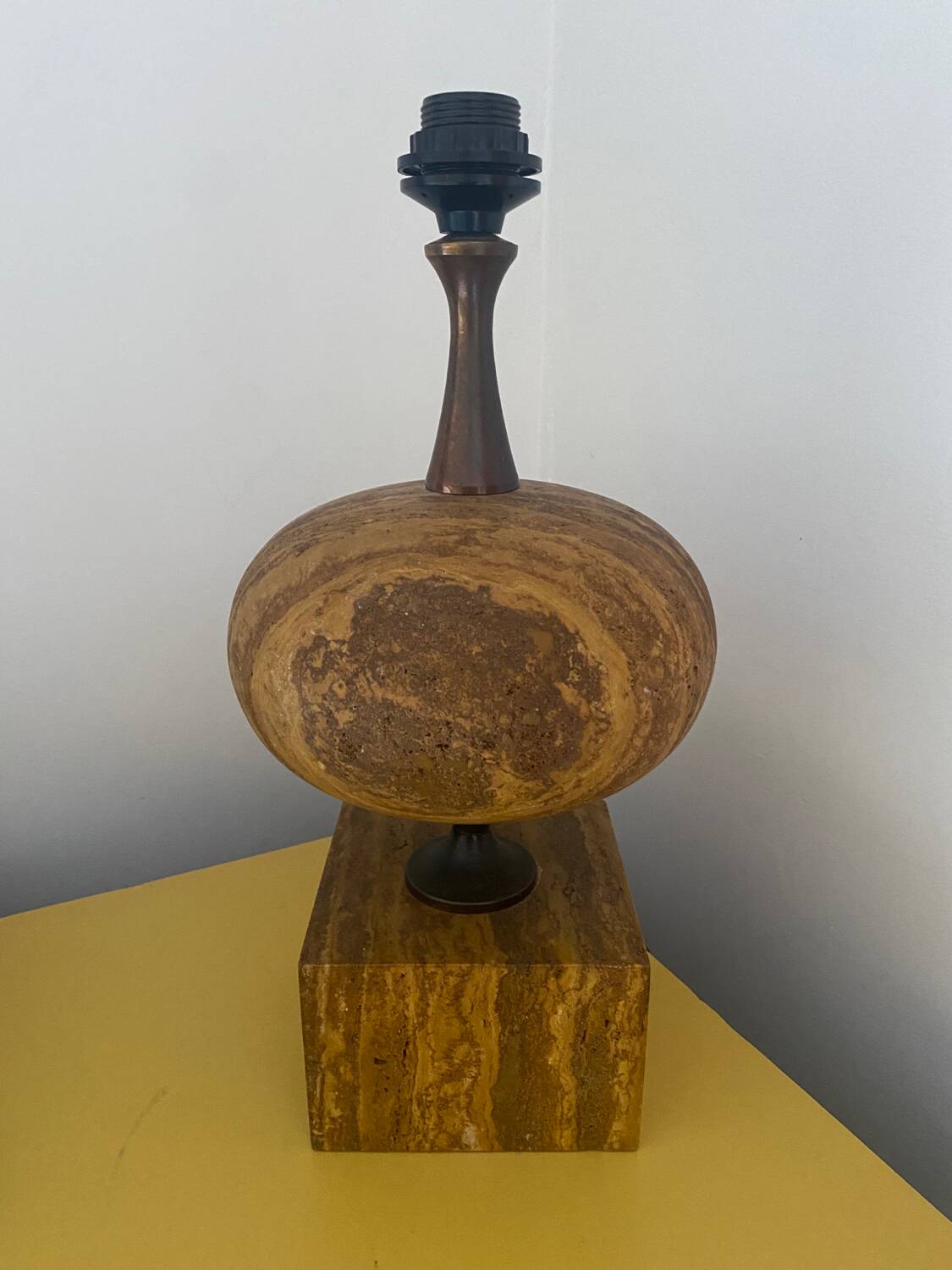 Travertine lamp