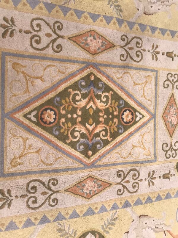 Old carpet soap spain handmade 300 x 392 cm