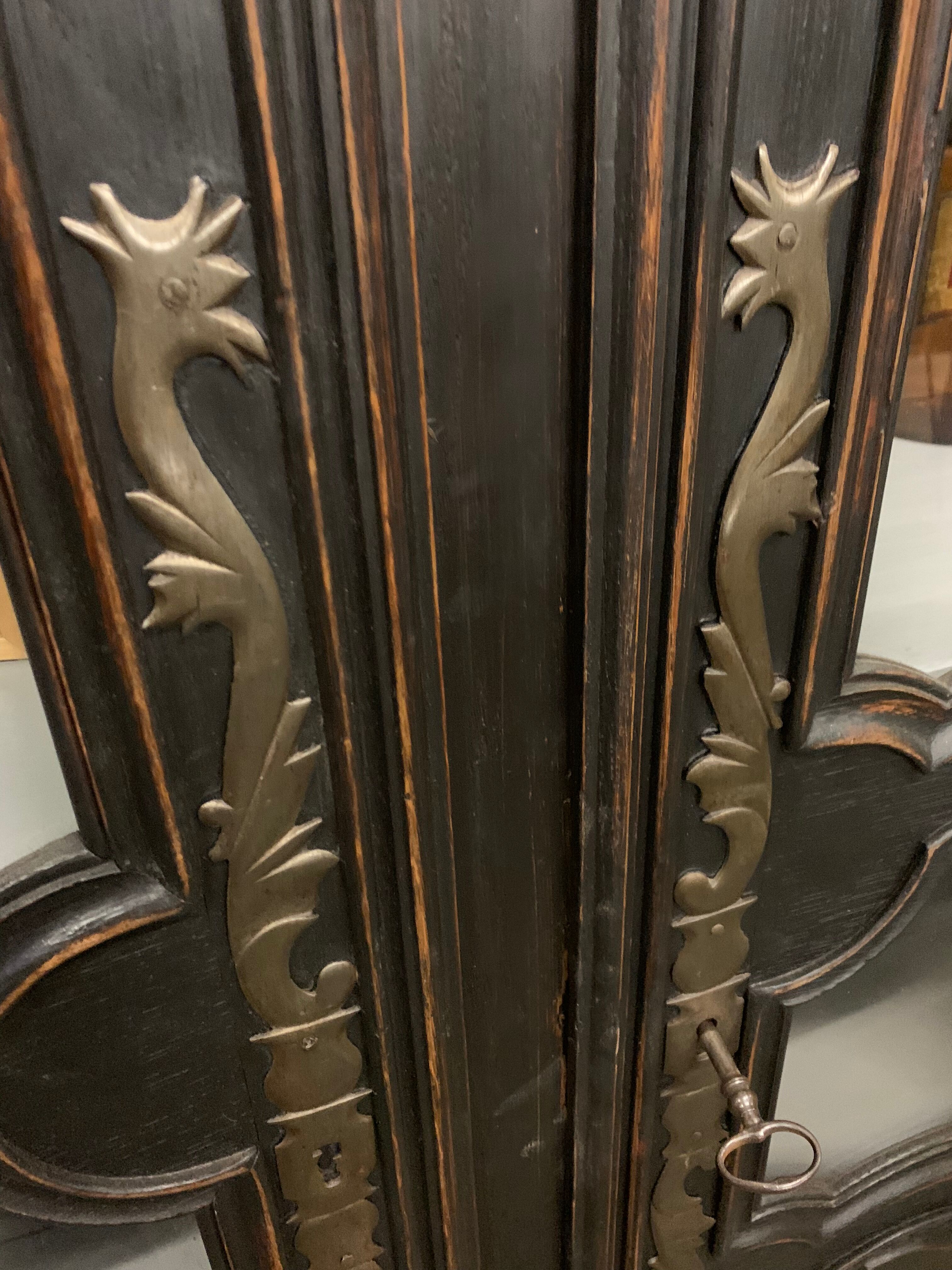 Old library in oak 19th