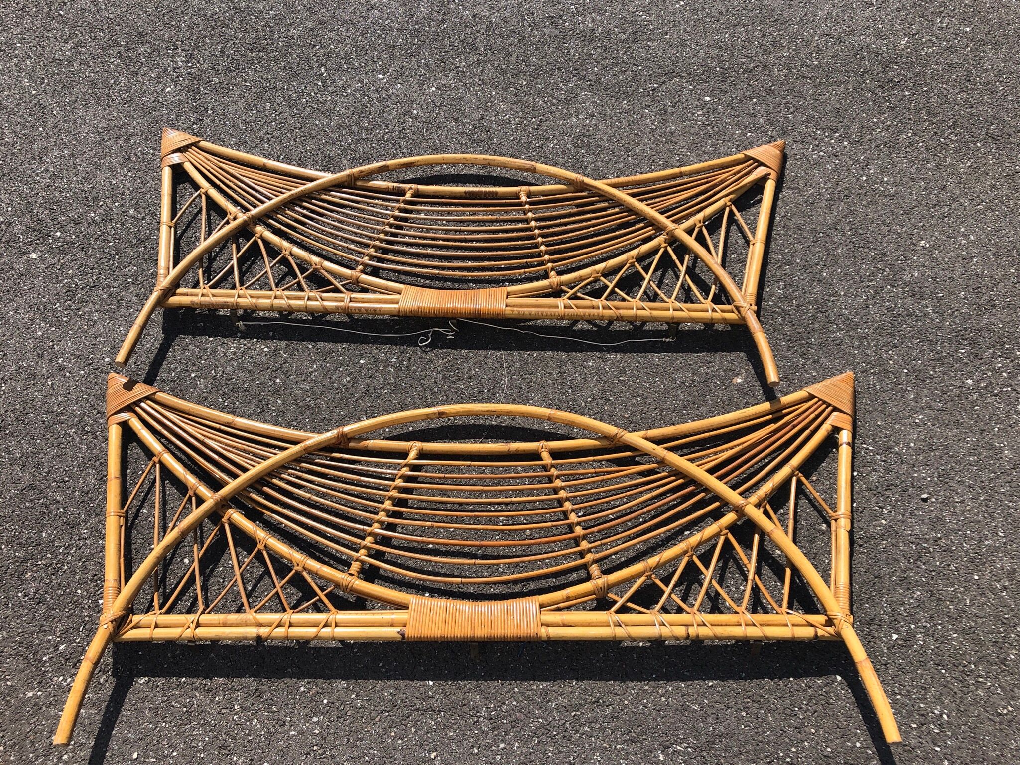 Head and foot of rattan rattan from the 60